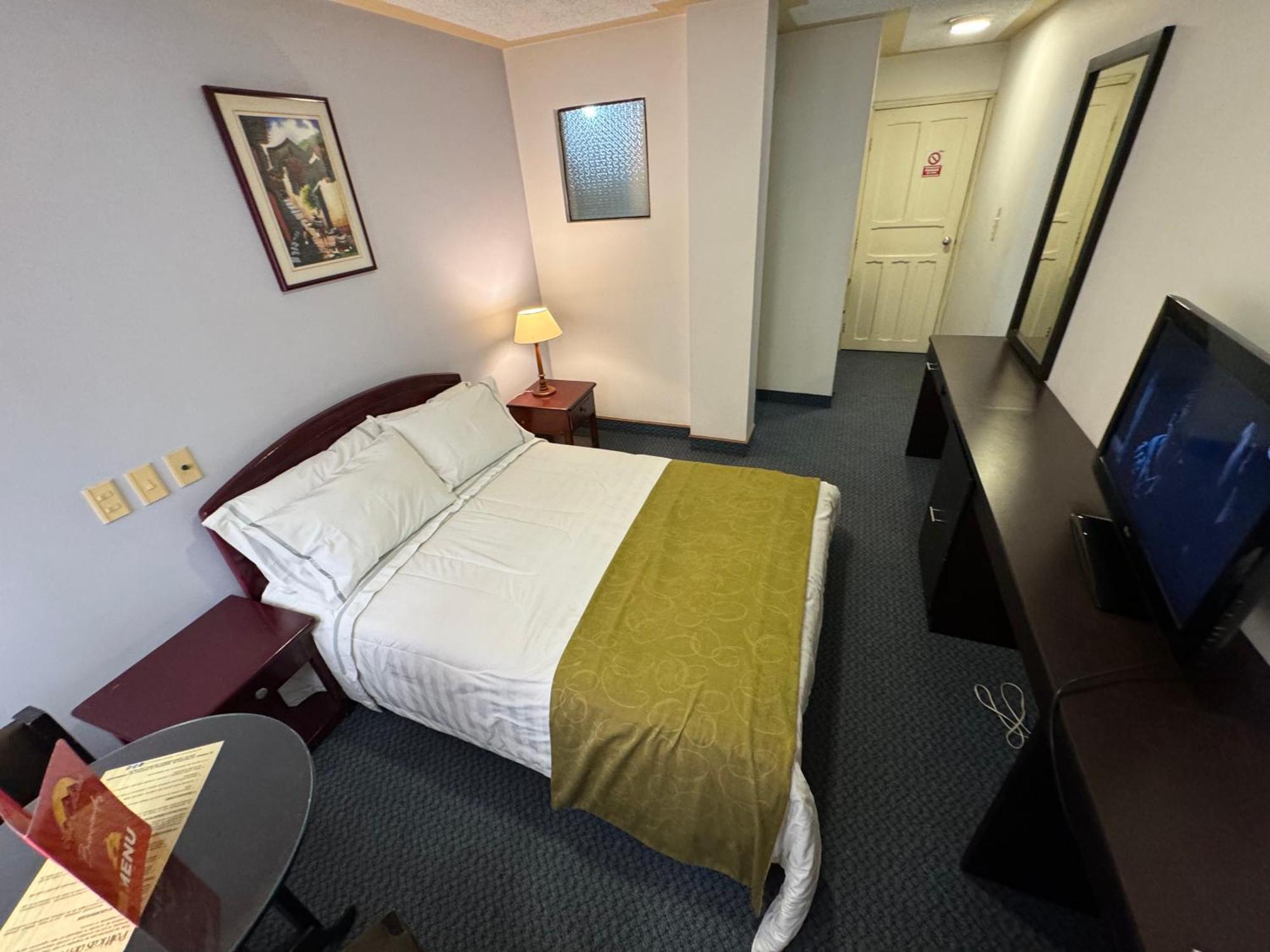 Hotel Los Andes Ипьялес Экстерьер фото