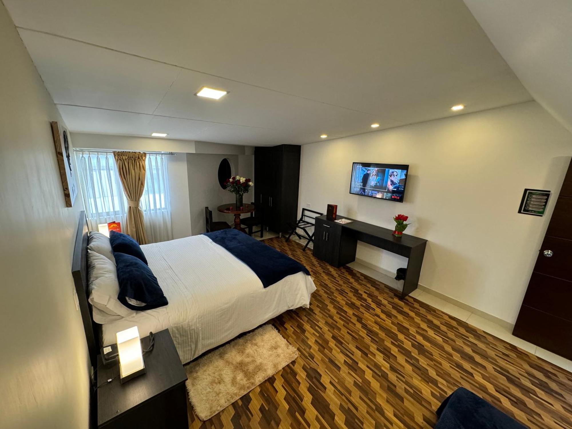 Hotel Los Andes Ипьялес Экстерьер фото