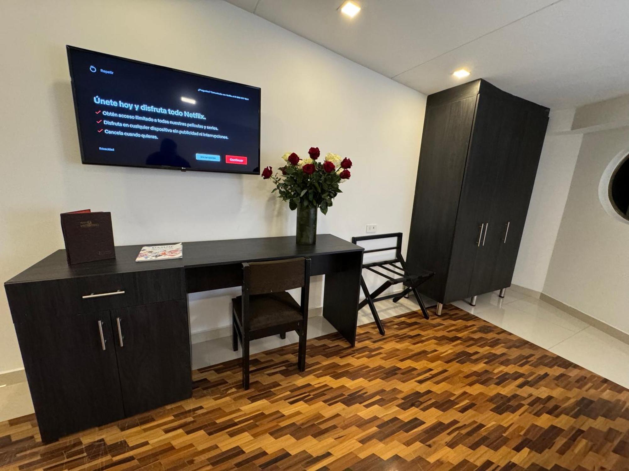 Hotel Los Andes Ипьялес Экстерьер фото